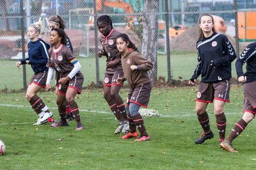 Bild 48 - B-Juniorinnen Hamburger SV - FC St.Pauli : Ergebnis: 1:2